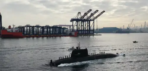 國造潛艦「海鯤號」水下畫面首曝光　台船分享淺水潛航測試紀錄
