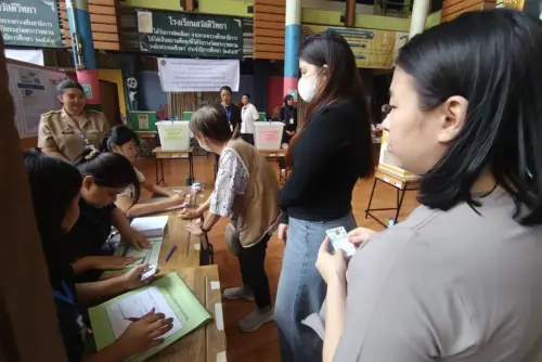 泰國大選投票日選民擠爆投票所！投票率有望達90%歷史新高
