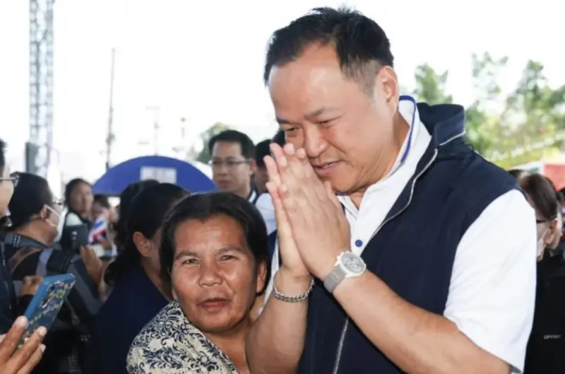 ▲泰國政壇面臨勢力重整，保守派選民為了防堵激進改革派而傾向集中選票。（圖／翻攝自Bangkok Post）