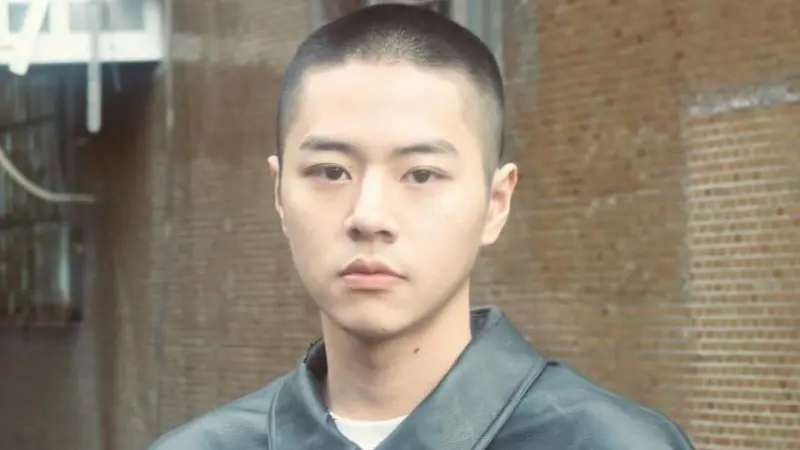 Ozone林佳辰入伍！全家只有老爸最擔心　車站上演朱自清〈背影〉