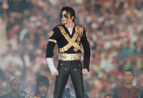 ▲流行天王麥可傑克森本身是個爭議頗多的傳奇，電影想要將他的所有面向都展現，幾乎不太可能，不管怎麼拍都很難讓所有人滿意。（圖／美聯社／達志影像）