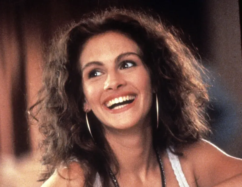 ▲茱莉亞羅勃茲在1990年（馬年）以《麻雀變鳳凰》紅透半邊天，成為馬年經典巨星，但在她接演之前，一堆人拒演，還包括不少知名度也很高的女星。（圖／摘自IMDb）　