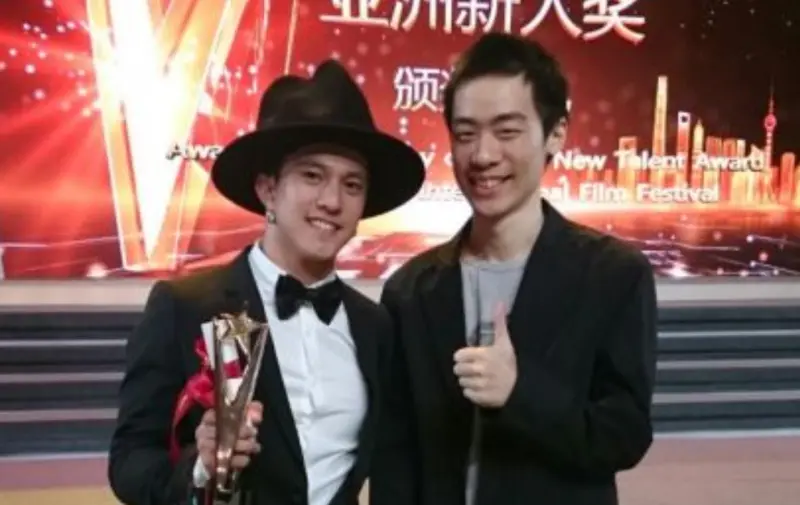 ▲《世紀血案》導演徐琨華（右）昨晚發布6點道歉聲明，公開自己缺席殺青記者會原因是因為沒收到通知。（圖／華聯國際提供）