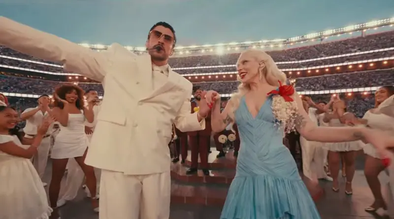 ▲超級盃中場秀由波多黎各巨星Bad Bunny（壞痞兔）領軍，以全西班牙語曲目捍衛拉美文化，更邀來天后Lady Gaga驚喜助陣，打造了一場音樂盛宴。（圖／翻攝自NFL官方X）