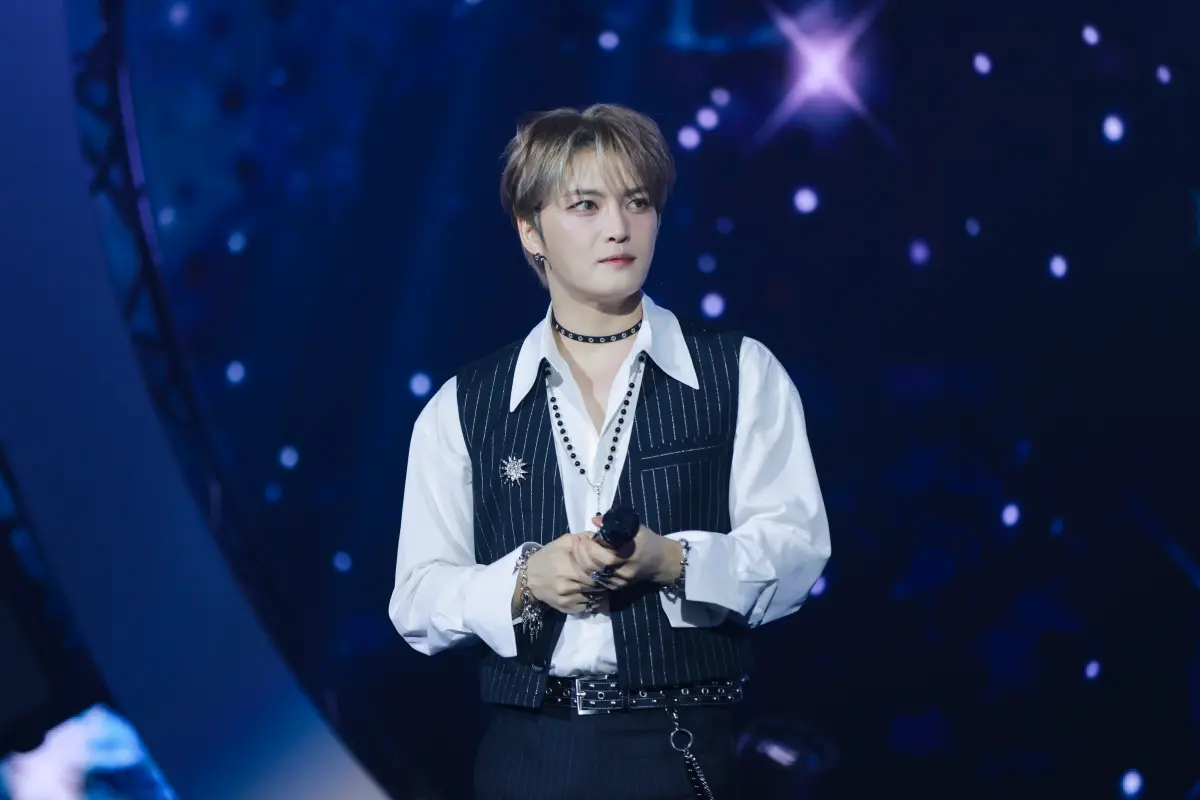 ▲金在中今（8）日來台開唱，唱到一半突發覺氣氛不對勁，讓他忍不住嚇到狂問：「我做錯什麼嗎」。（圖／SHOWOFFICE）