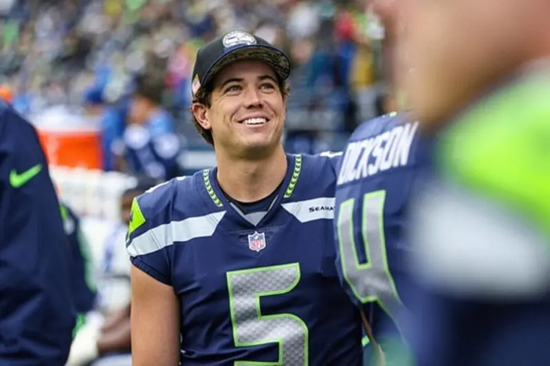 ▲西雅圖海鷹（Seattle Seahawks）在上半場靠著踢球手邁爾斯（Jason Myers）彈無虛發的3記射門，以9：0領先新英格蘭愛國者（New England Patriots）。（圖／翻攝自Jason Myers IG）