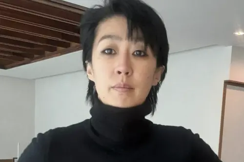 《單身即地獄》洪真慶15歲女兒遭質疑整形！媽媽崩潰：是修圖照騙
