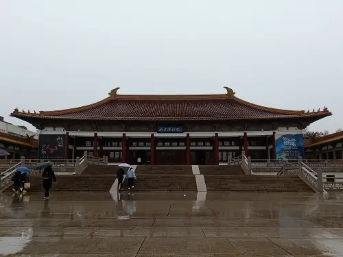 ▲中國南京博物院爆出前院長徐湖平盜賣受贈館藏爭議。（圖／記者陳政嘉攝）