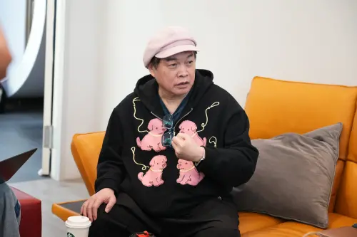 康康長骨刺拒動刀！想每年幫愛女辦婚禮　鼻酸原因：怕我不在了
