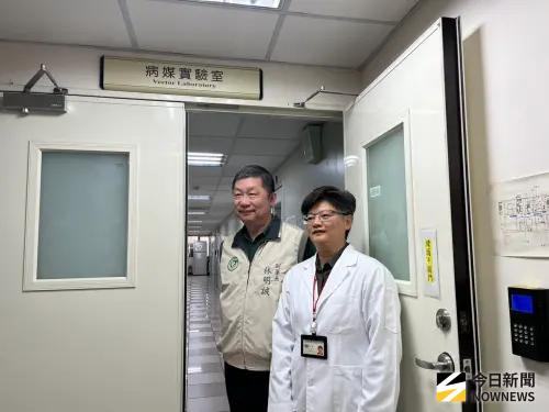 ▲疾管署病媒實驗室主要由副研究員及5名同仁組成，平時主要針對日本腦炎、屈公熱、蚊子帶登革熱病毒、瘧蚊監測等進行病毒檢測鑑定。（圖／記者張乃文攝）