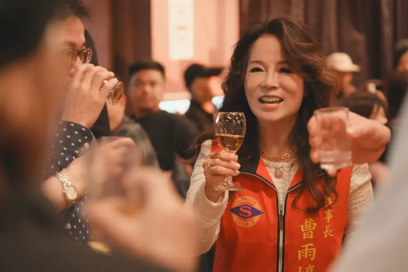 ▲《豆腐媽媽》替身演員蘇德揚墜樓命危案件引發外界譁然，台北市演藝工會理事長曹雨婷出面回應：「安全是人命底線。」（圖／台北市演藝工會提供）