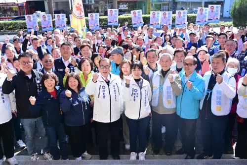 基層力挺秀肌肉！陳見賢登記初選強調「入黨40年」：堅守制度
