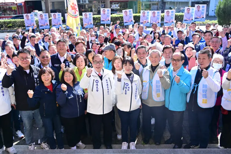 ▲陳見賢登記新竹縣長初選強調「入黨40年」：堅守制度。（圖／陳見賢臉書）