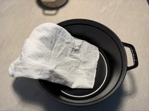 ▲無印良品的環保抹布，可以拿來擦乾碗盤。（圖／記者張家瑋攝）