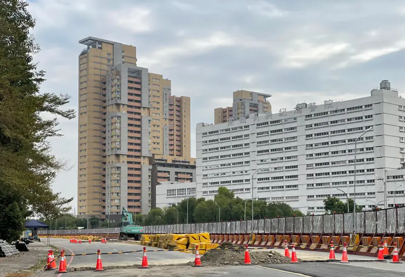 ▲Y4站所處的澄清湖特區，向來是高雄指標性的醫療與觀光生活圈。（圖／信義房屋）