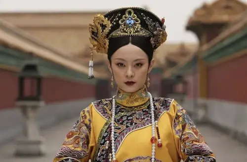 2026過年沒看《甄嬛傳》改追他！零負評YTR神片又爆紅：根本清流
