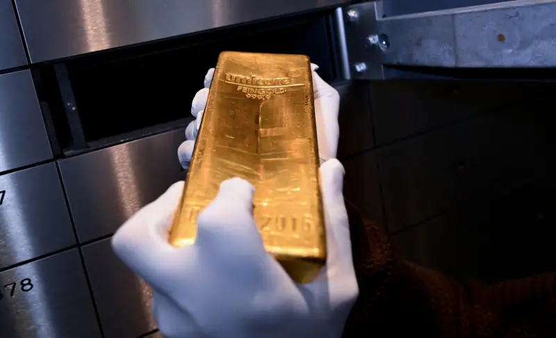 ▲多間歐美銀行估計，黃金在今年年底前，有望達到每盎司6000美元的歷史高位。（圖／美聯社／達志影像）