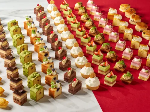 ▲彩匯自助餐廳招牌菜除了美福牛肉麵、和牛牛排、花蟹之外，還有神戶甜點大師研發甜點等。（圖／台北美福提供https://www.grandmayfull.com）