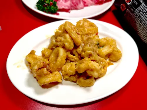 ▲濃郁鹹香的「金沙中卷」420元。（圖／記者蕭涵云攝）