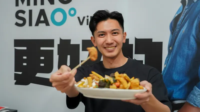 ▲ 針對柯志恩高雄不只要台積電，也要有炸雞店的說法，前鎮小港市議員參選人林浤澤今反酸柯志恩說，這句話恰恰證明柯志恩跟高雄的現況脫節了。（圖／前鎮小港市議員參選人林浤澤提供）