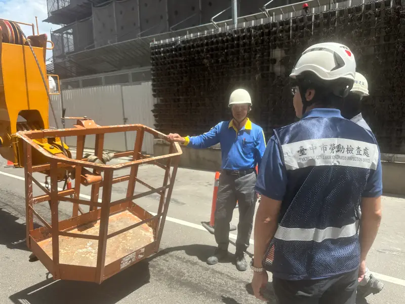 ▲台中市政府啟動「高處不生憾一建築工地墜落打擊專案檢查」。（圖／台中市政府提供，2026.02.12）