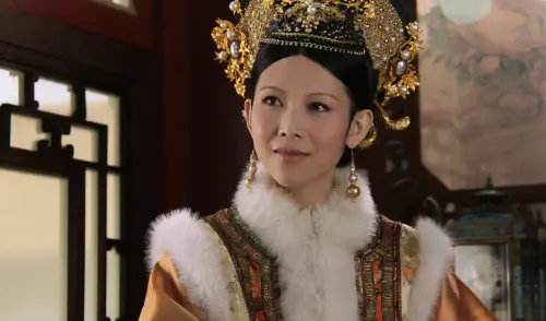 《甄嬛傳》皇后是PUA大師！靠情緒勒索拿捏安陵容、設局逼死齊妃
