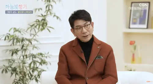 ▲韓國資深主播崔宣奎（如圖）回顧女兒小時候曾遇到車禍，一度已經蓋上白布了，但是他跟老天爺交換條件，希望以命換命，後來奇蹟發生，女兒復活。（圖／翻攝自CGN@YouTube）