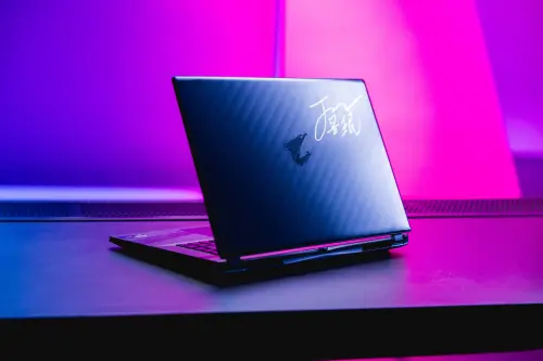 ▲技嘉科技特別規劃「AORUS 熱血應援」登錄抽獎活動，購買AORUS全系列產品，並完成登錄，即可獲得抽獎資料。（圖／技嘉提供）