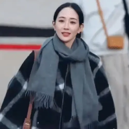 ▲張鈞甯第四次現身春晚彩排。（圖／翻攝自微博）