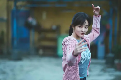 ▲王淨飾演柯震東暗戀的女同學乙晶。（圖／麻吉砥加提供）