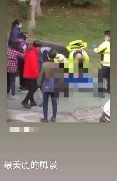    ▲疑似割喉案的乾哥郭男在社群網站上貼出楊生急救的照片，寫下：「最美麗的風景。」（圖／翻攝畫面）  