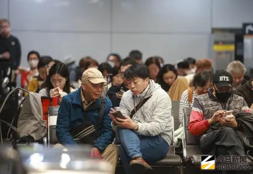 中秋節前夕塞爆車站！高鐵昨日旅客數創新高　交通部曝這3處超擠