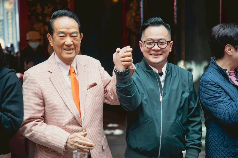 祝老友「童永」慶百歲！宋楚瑜勉勵孫子童子瑋：市政要有十年藍圖