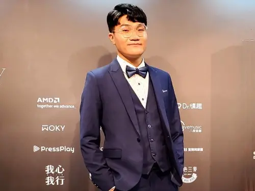 ▲YouTuber啾啾鞋以知識型影片起家，透過分享科普知識、冷知識、迷因及書評聞名，擅長將生硬的科學知識以幽默、圖文結合方式呈現，目前頻道累積超過160萬粉絲訂閱。（圖／啾啾鞋臉書）