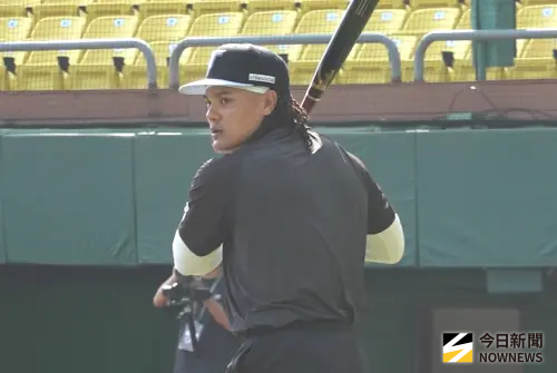 經典賽／不滿意得點圈沒把握住　張育成自認準備不足還要繼續努力
