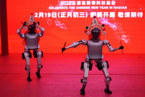 ▲機器人為即將開幕的「科技廟會」彩排。（圖／美聯社／達志影像）