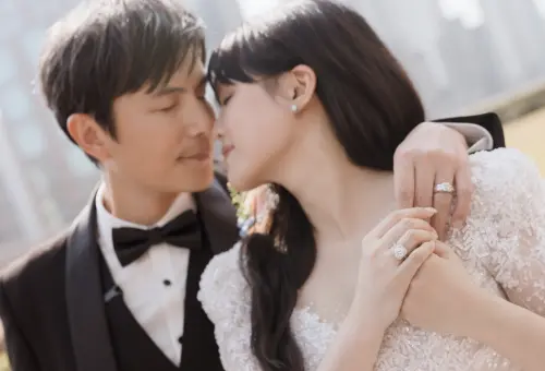 ▲孫協志（左）、夏宇童（右）婚禮前一天出包，訝異發現少了一組桌次安排！（圖／經紀團隊提供）