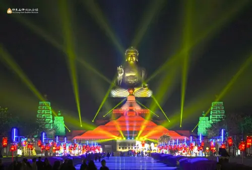 2026佛光山燈會2/17登場！12米主燈、光雕秀與無人機表演時間一覽

