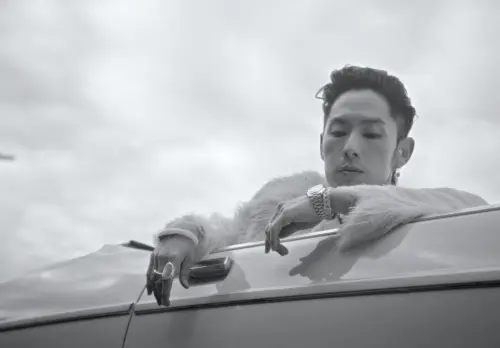 ▲吳建豪（如圖）新歌〈Ur The Reason〉MV釋出，又帥氣又有美貌，被粉絲定位為純享畫面版。（圖／相信音樂提供）