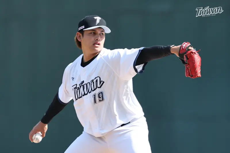 ▲中華隊後援投手張奕在與台鋼雄鷹的熱身賽中登板中繼，主投1局無失分，還送出2次三振。（圖／中職提供）