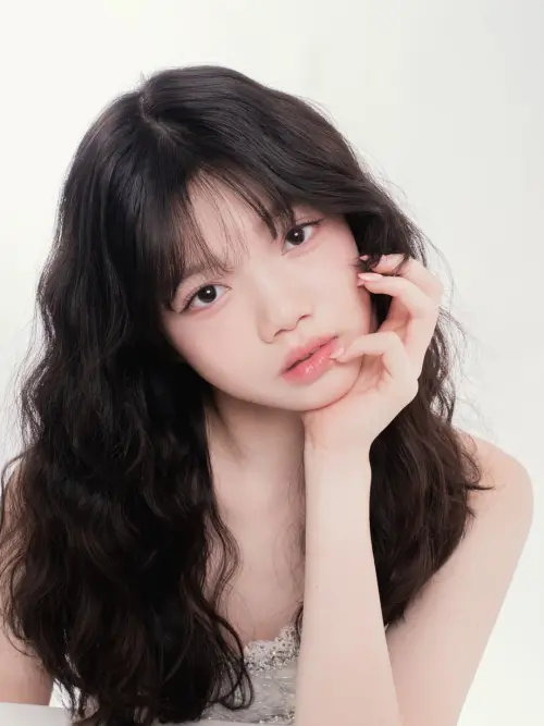 ▲小S 13歲小女兒許老三如今已經出落得亭亭玉立。（圖／翻攝自許老三IG@@kk.k719）