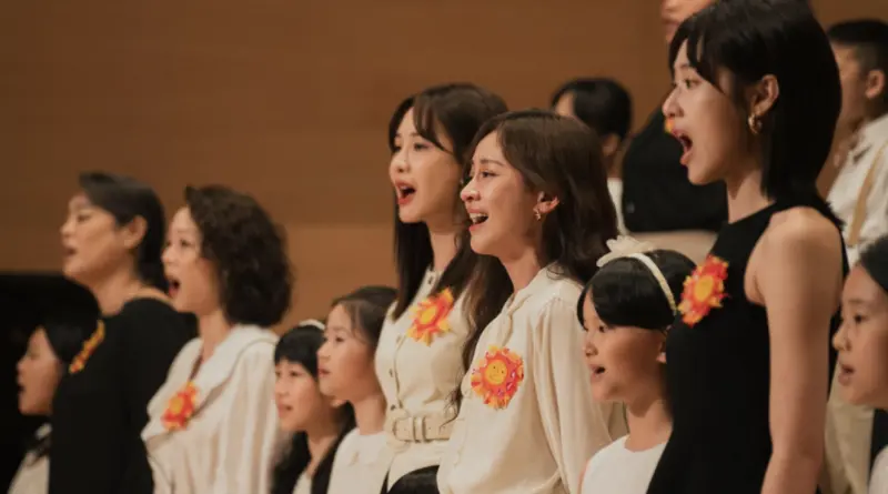 ▲電影《陽光女子合唱團》票房5.4億！主要演員群接連欣喜發聲，陳意涵：「真是非常地榮幸，比任何事情都還要讓我開心！」翁倩玉：「這麼多的支持，我很感謝！」鍾欣凌、安心亞、孫淑媚及何曼希也雀躍不已。（圖／壹壹喜喜提供）