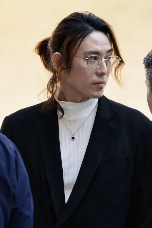 ▲影視大亨吳敦的告別式，僅有2名演藝圈人士到場，其中一人是陳楚河（如圖）。（圖／記者吳翊緁攝）