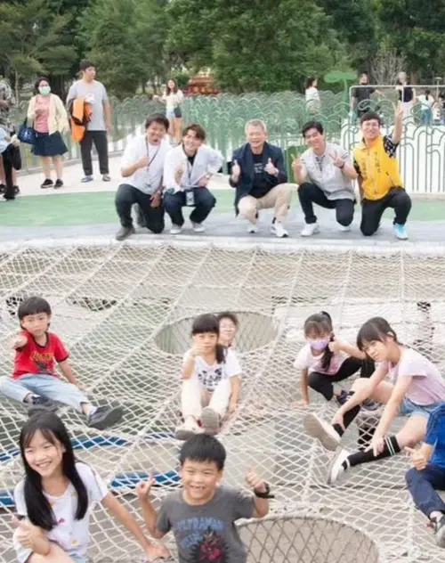 ▲ 文化公園青蛙遊戲場農曆春節期間試營運中。（圖／IG@黃敏惠）