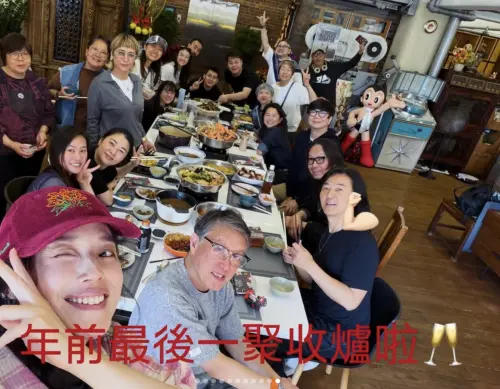 舒淇過年撇老公馮德倫！密會《古惑仔》鄭伊健　大團圓撒嬌討紅包
