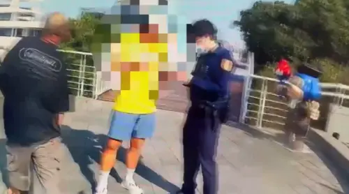 高雄中油海洋公園男騎單車按鈴示警口角變互毆
