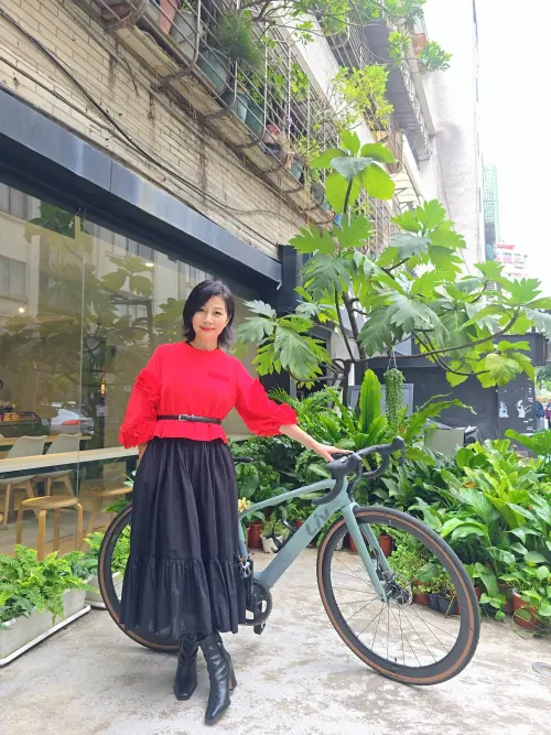 ▲方文琳是近年捷安特與其旗下女性品牌Liv少數合作的藝人。（圖／翻攝自方文琳臉書）