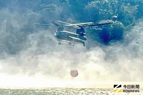 大年初一南投山林火災　陸航直升機滅火
