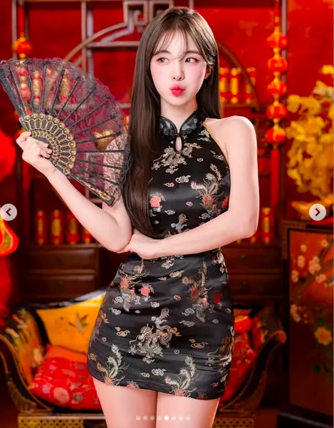 ▲李多慧（如圖）旗袍照美到讓人誤以為是AI。（圖／李多慧IG @le_dahye）