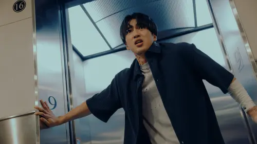 ▲婁峻碩飾演的百萬網紅「柚子」，被網友誇讚是「本色演出」。（圖／Netflix提供）